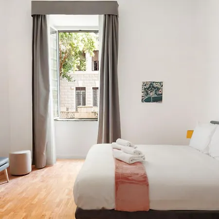 Rome Nice Stays Řím